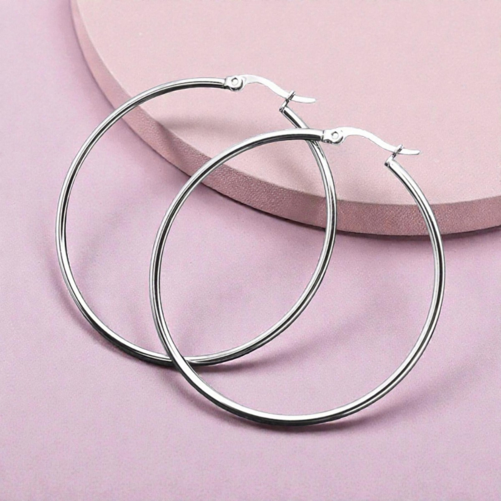 Brinco Argola de Aço Inoxidável 316L Tamanho Médio e Grande Prata Antialérgico Feminino em Oferta na Shopee