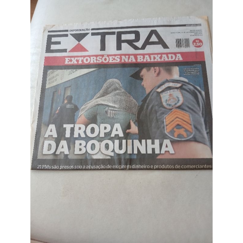 jornal extra corrupção na polícia militar Fernanda Montenegro Zeca pagodinho fluminense cano bolsonaro sabatella yaman