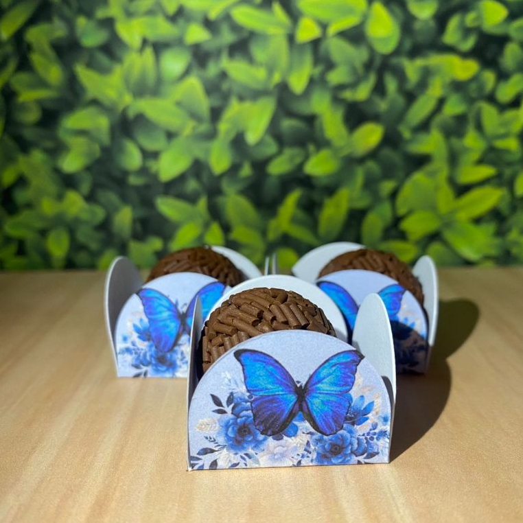 Forminhas 4 pétalas personalizadas de doce brigadeiro decoração festa aniversário completo - BORBOLETA AZUL