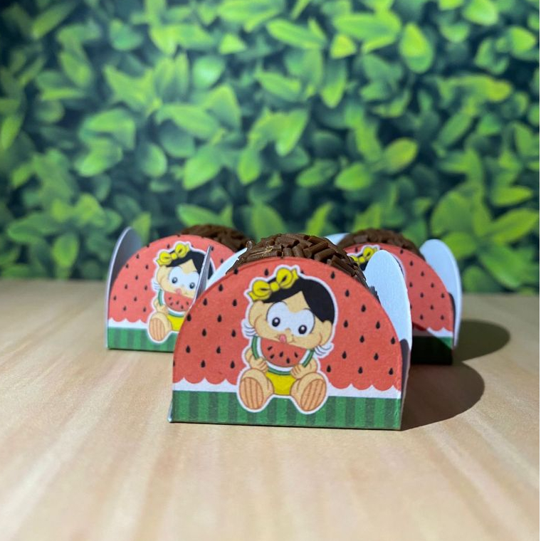 forminhas 4 pétalas personalizadas de doce brigadeiro deciração festa aniversário magali - Temos todos os temas
