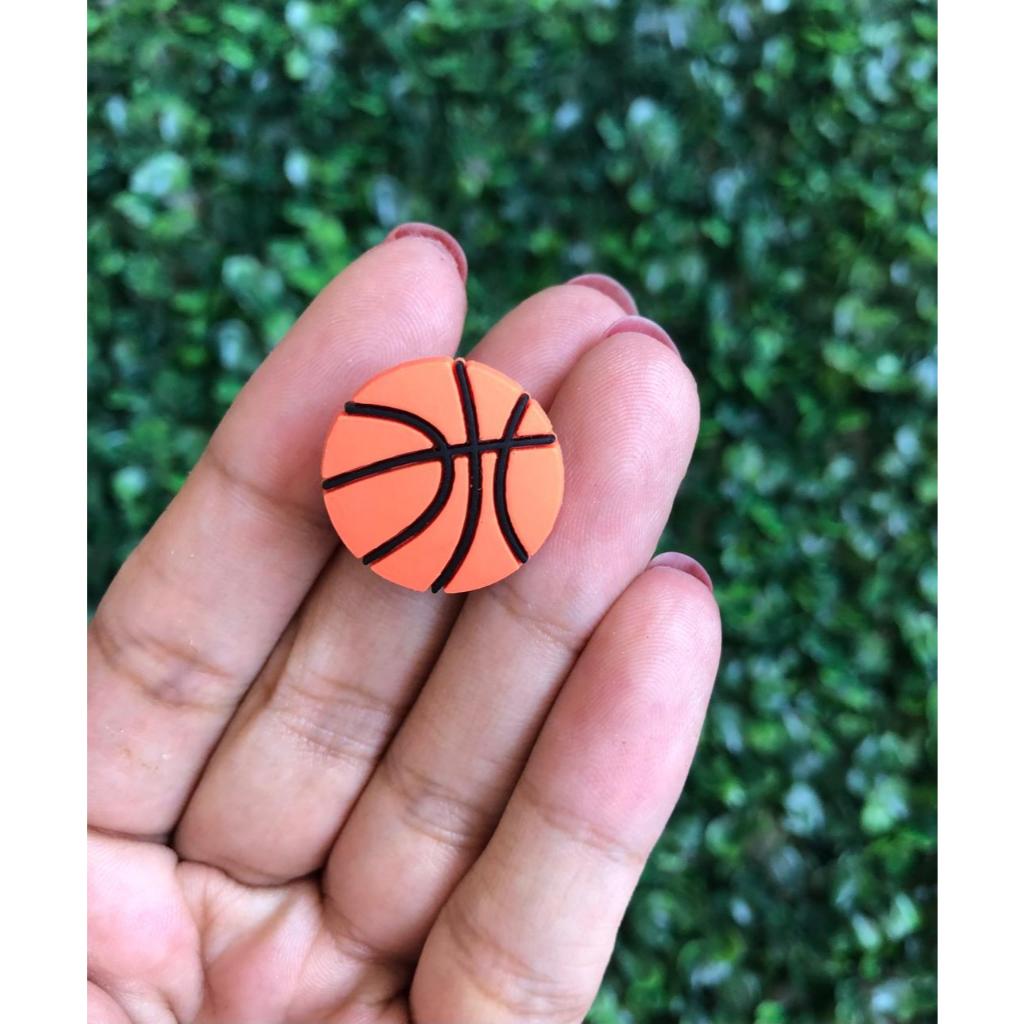 Pin Botton Charm para Babuche/Croc  - Unitário  - Bola de Basquete