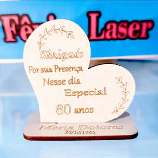 30 LEMBRANCINHAS DE ANIVERSÁRIO ADULTO PERSONALIZADO mdf em Oferta na Shopee