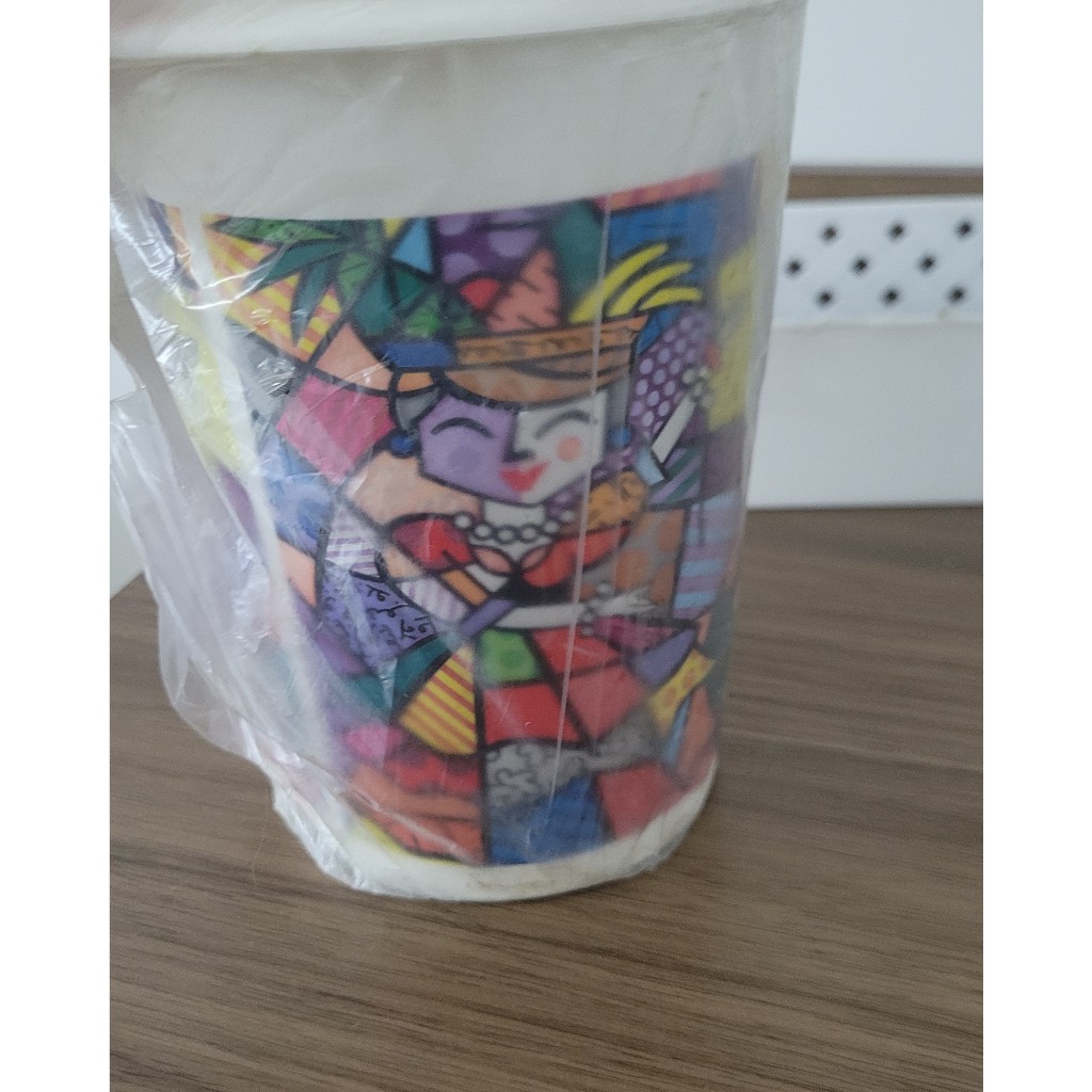 Tupperware Guarda Suco Garrafinha De Água Romero Britto 1 litro