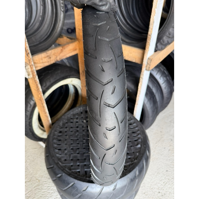 pneu 90/90/21 metzeler next usado f800 Falcon xre300 tornado250 lander