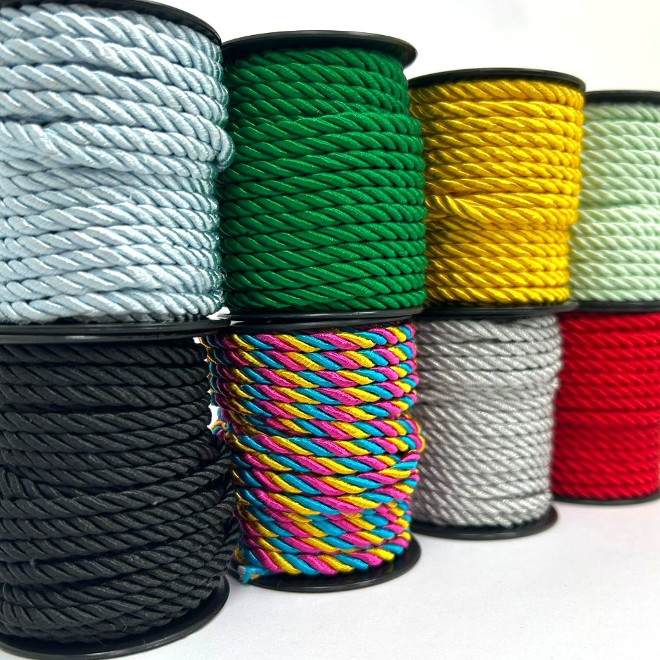 Cordão São Francisco 4mm Rolo Com 20 Metros Diversas Cores em Oferta na Shopee