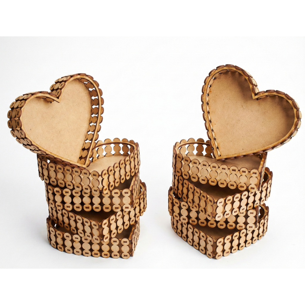 kit Bandeja Perola modelo coração Tamanho P 10 uni -  L 20 C 17  A 5