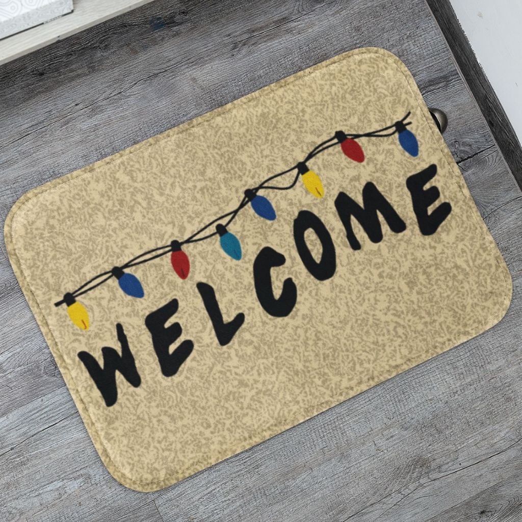 Tapete Porta de Entrada Stranger Things 55x35 Antiderrapante em Oferta na Shopee