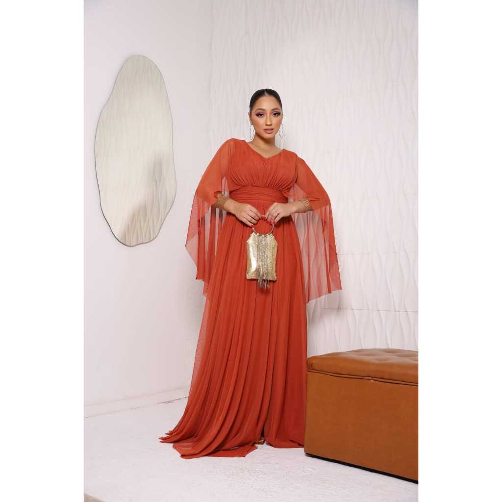 Vestido Longo de Festa Tule Capão nas Costas Casamento Formatura Eventos