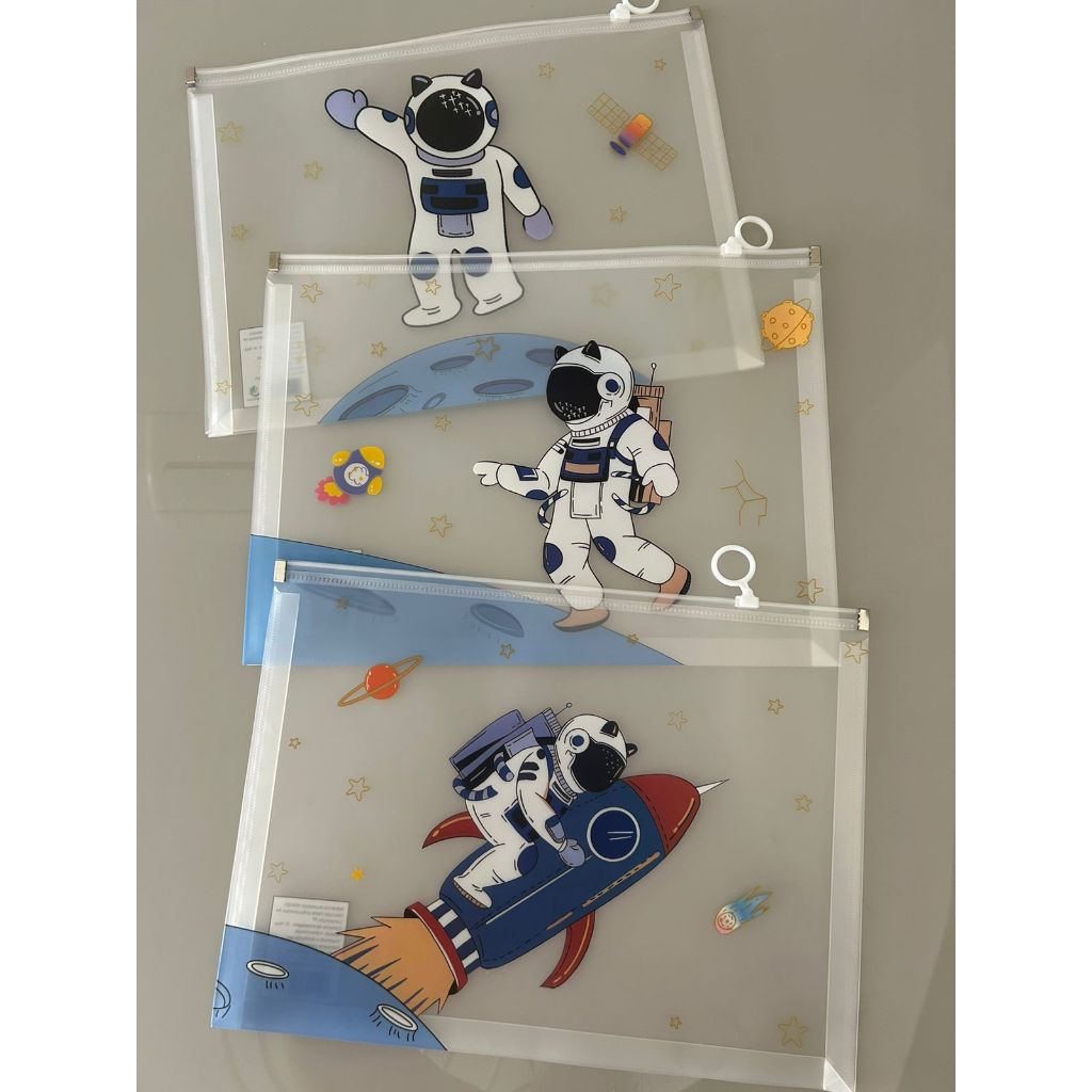 Pasta Documentos Astronauta Capivara Gatinho Dinossauro Infantil A4 Fecho Pasta de Plástico Papelaria em Oferta na Shopee