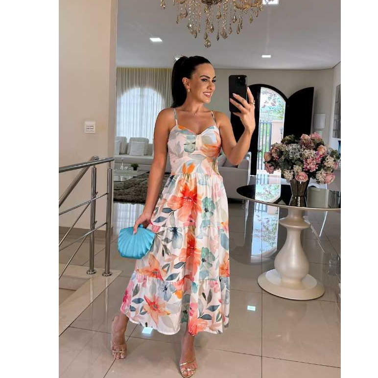 Vestido Midi 3 Marias em Crepe Aya (toque de seda) Estampado Floral Suave – Alça Regulável, Bojo e Lastex nas Costas
