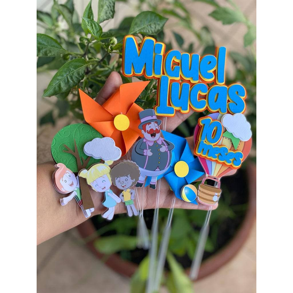 Topo/topper de bolo MUNDO BITA 3D personalizado