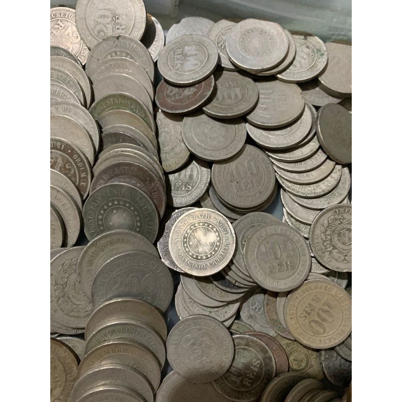 lote com 3 moedas. 100 e 200 reis império e república antes de 1889
