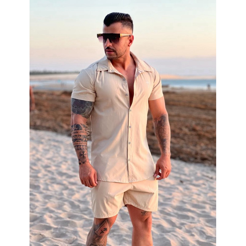 Conjunto Masculino Praia Estampado Camisa e Short Masculino Tecido Elastano Variadas Férias Ano Novo