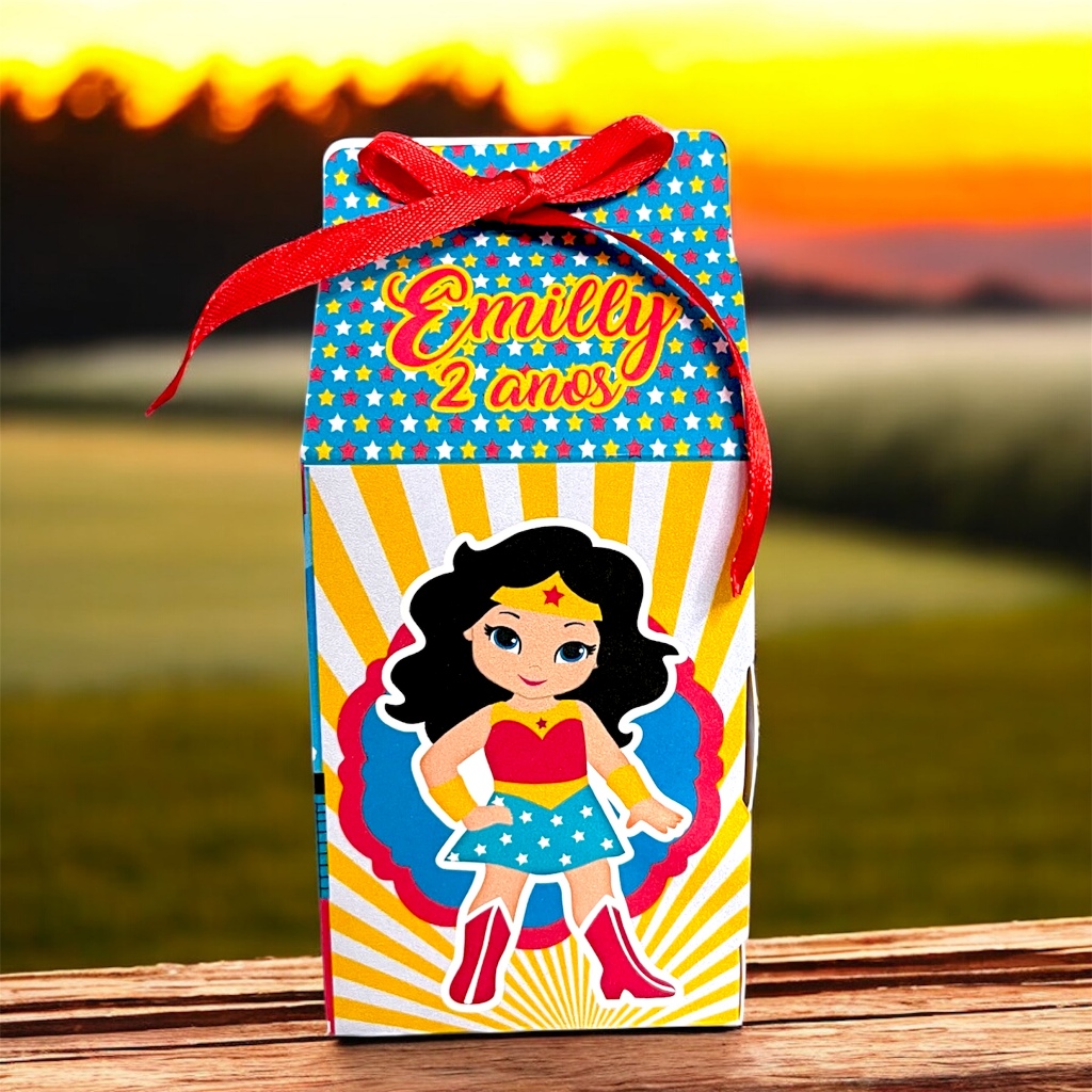 20 Caixinhas Milk  Personalizada Mulher Maravilha Cute Com Nome  e idade Lembrancinha Para  Festa em Oferta na Shopee