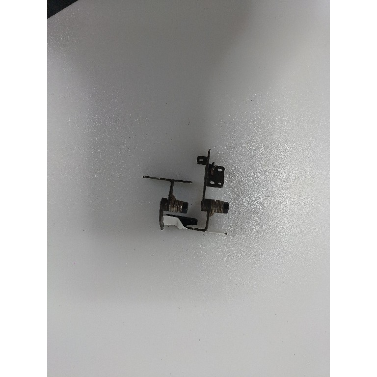 Dobradiça de notebook cce N23s