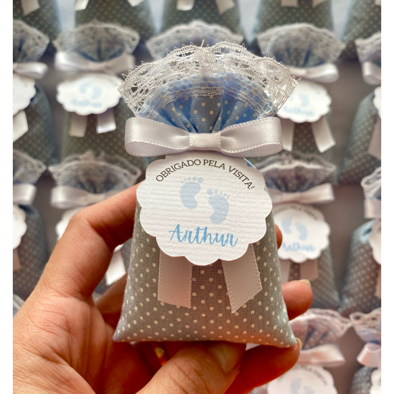 Kit Lembrancinha Personalizada Sachê Perfumado Premium com Nome | Maternidade Chá Revelação Batizado | Pé Baby| Delicado