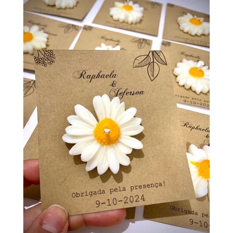 Kit Com 10 Lembrancinha Aniversário Margarida | Vela Perfumada Personalizada | Batizado | Maternidade| casamento