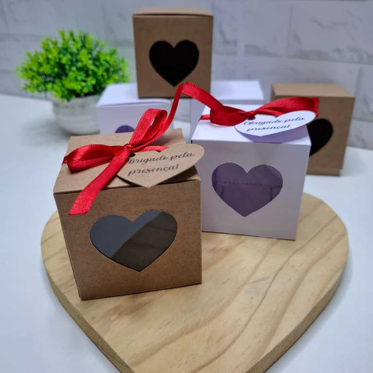 Caixinha Caixa Coração e Visor de acetato 6cmx6cm embalagens Kraft - Branco Lembrancinhas Personalizado doces Artesanato