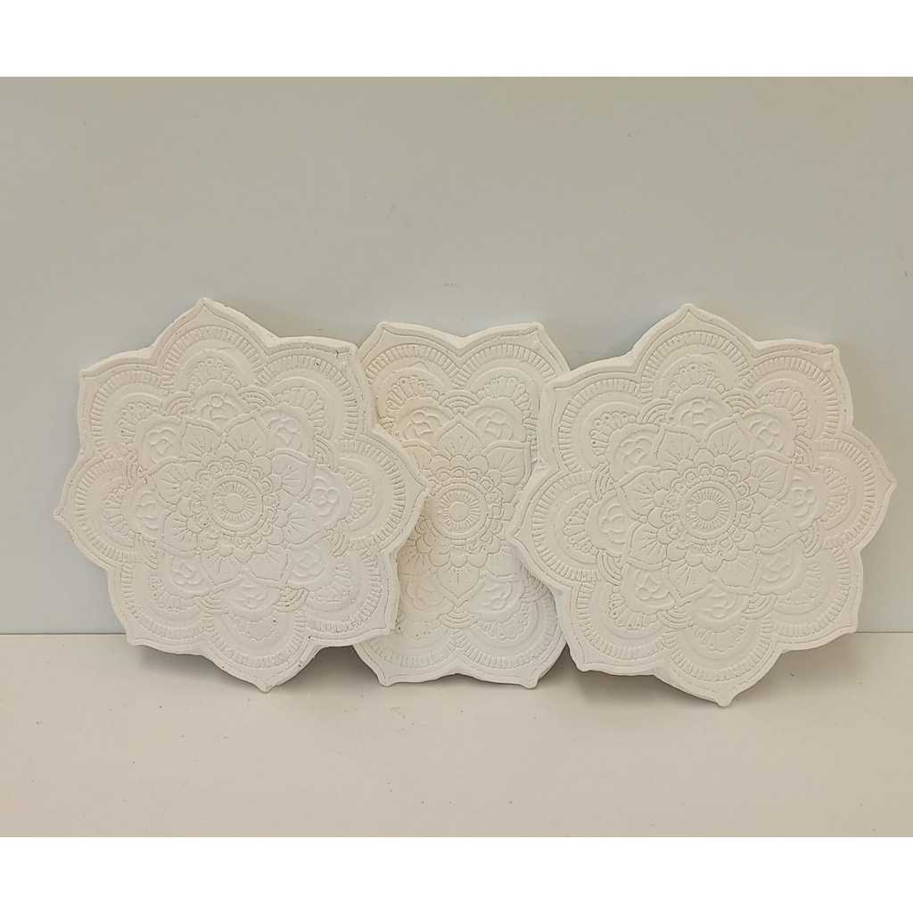 Jogo com 3 Mandalas de Parede em Gesso 15cm – Para Pintar e Decorar