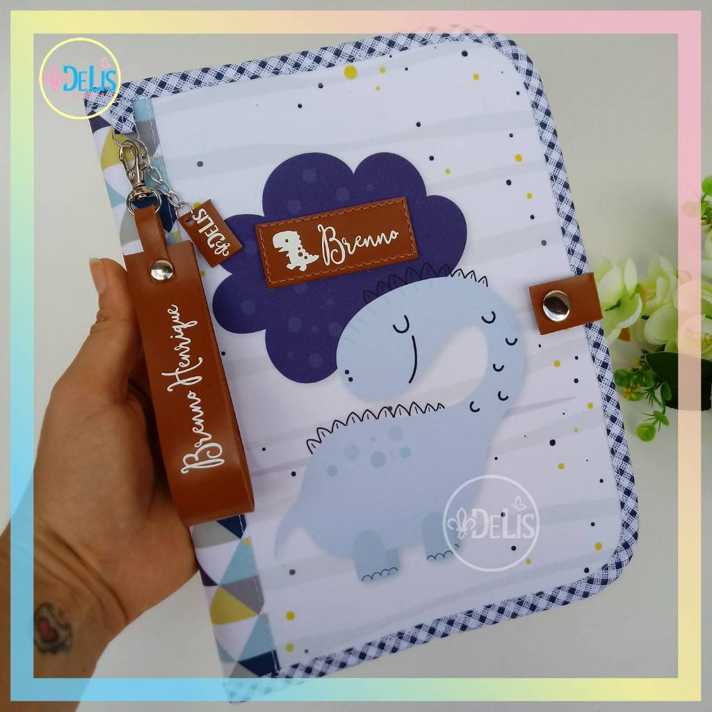 Capa caderneta vacinas SUS com bolsos para documentos do BB - Catálogo de temas nas fotos