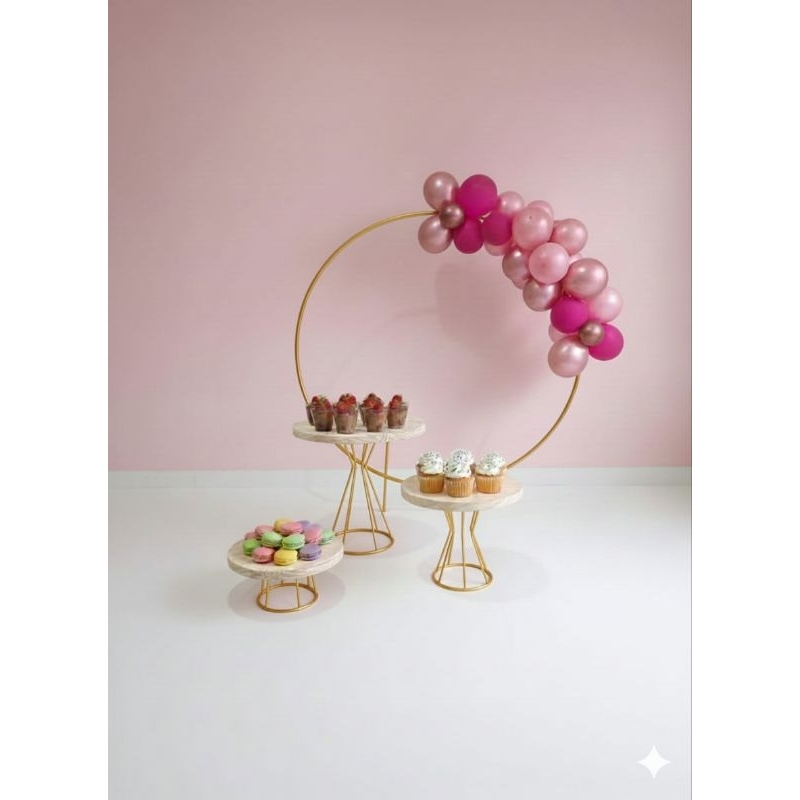 kit 3 boleira+ um mini arco festa eventos aniversário decoração