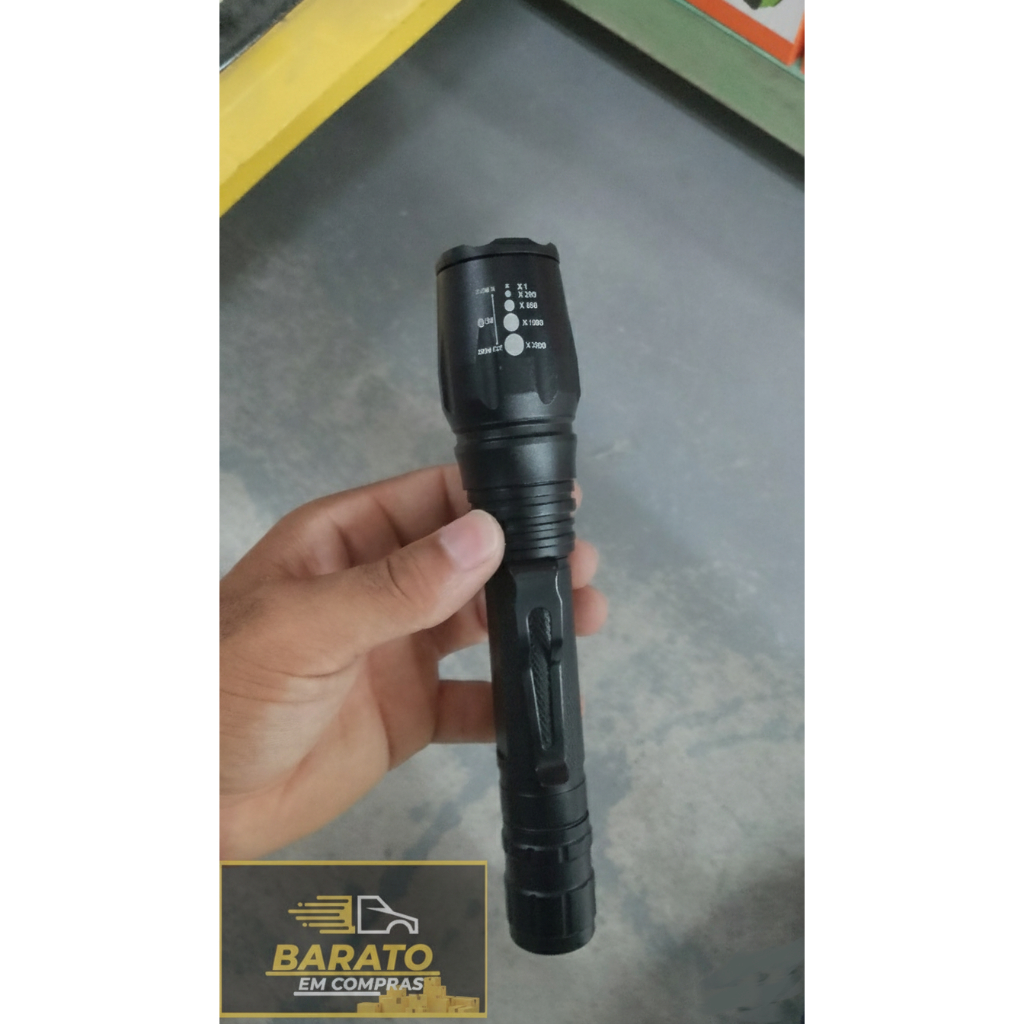Lanterna Tática Militar Swat Com Zoom Ajustável 1800 Lúmens
