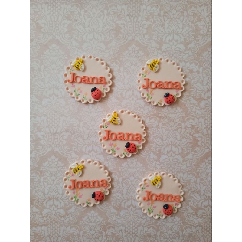 APLIQUES COMESTÍVEIS PARA PIRULITOS OU CUPCAKES(CONSULTE OPÇÕES) em Oferta na Shopee