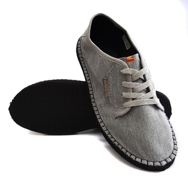 Sapato com Cardaço Ajuste Firme: Fechamento com cadarço que garante segurança e estabilidade ao caminhar