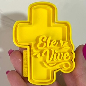 Corta Massa Cortador de Biscoito Páscoa Cristã Cruz Ele Vive 7cm - 115 em Oferta na Shopee