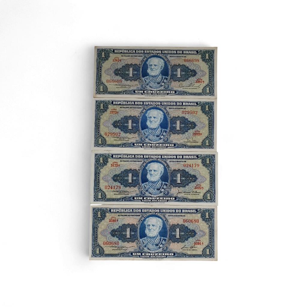 Lote  4 Cédulas - Brasil 1 Cruzeiro - Anos 1954 - 1955 - 1956 - 1958 - Assinaturas diferentes - C-10 - C11 - C-12 - C13