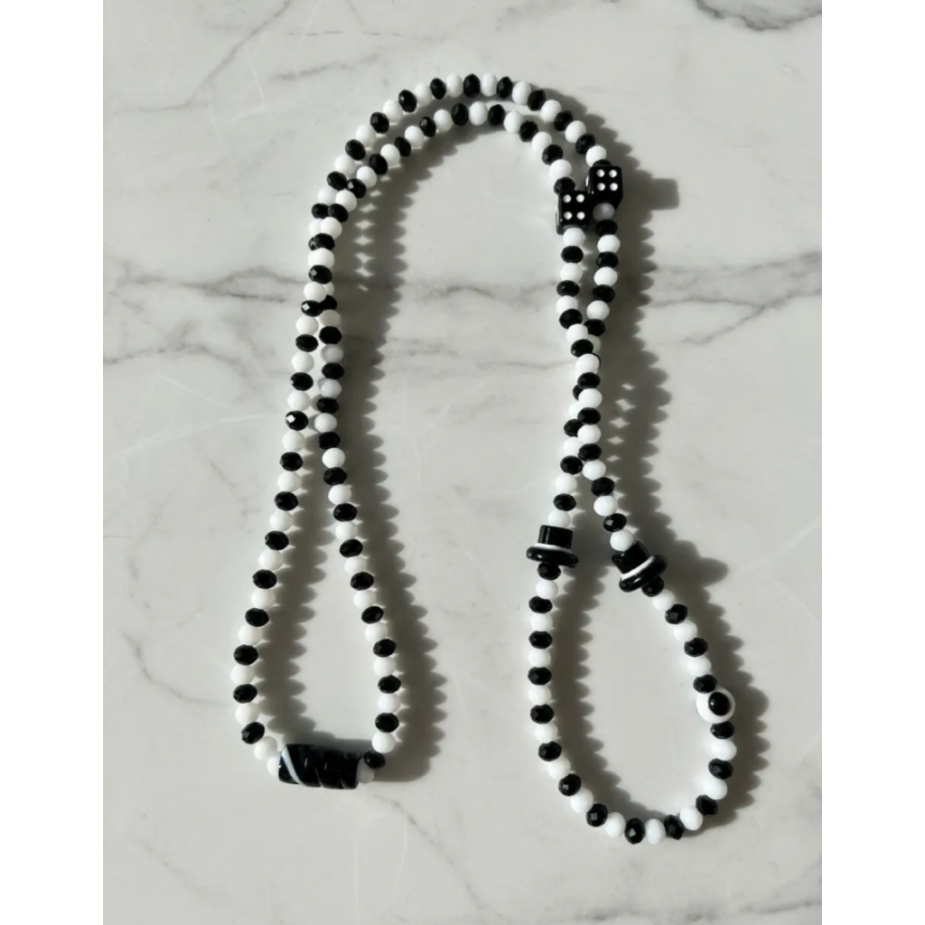 Guia Exu Malandro Cristal De Vidro 8 Mm Umbanda 60 Cm  Preto E Branco