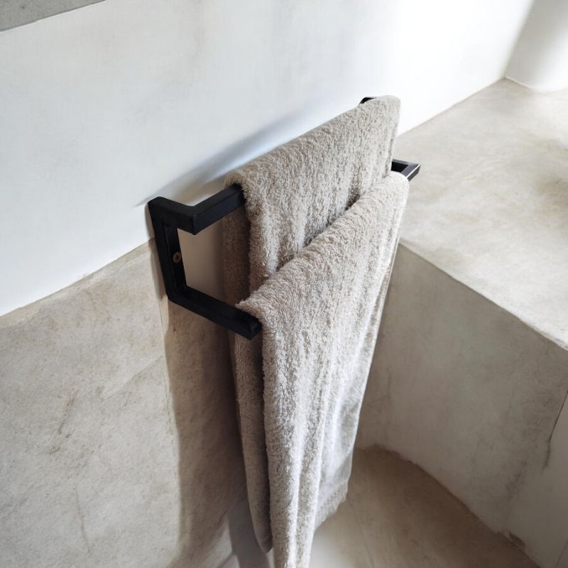 Porta toalhas duplo de parede para banheiro. em Oferta na Shopee