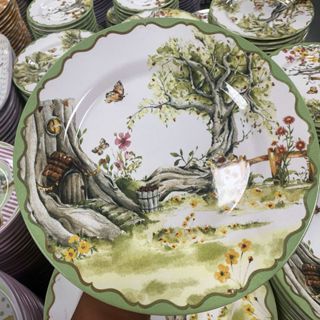 🐰🎀Prato de Jantar Raso Páscoa no Bosque🐰🎀 Cerâmica Alleanza - Mesa de Páscoa. (unitário) 26cm. em Oferta na Shopee