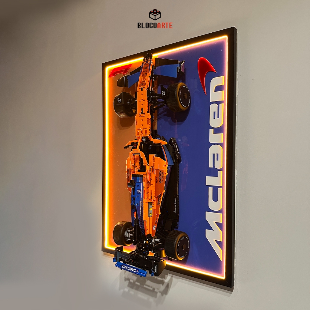 Quadro Expositor Lego F1 McLaren · Caixa Alta 54x74cm Fosco/Acrílico 42141