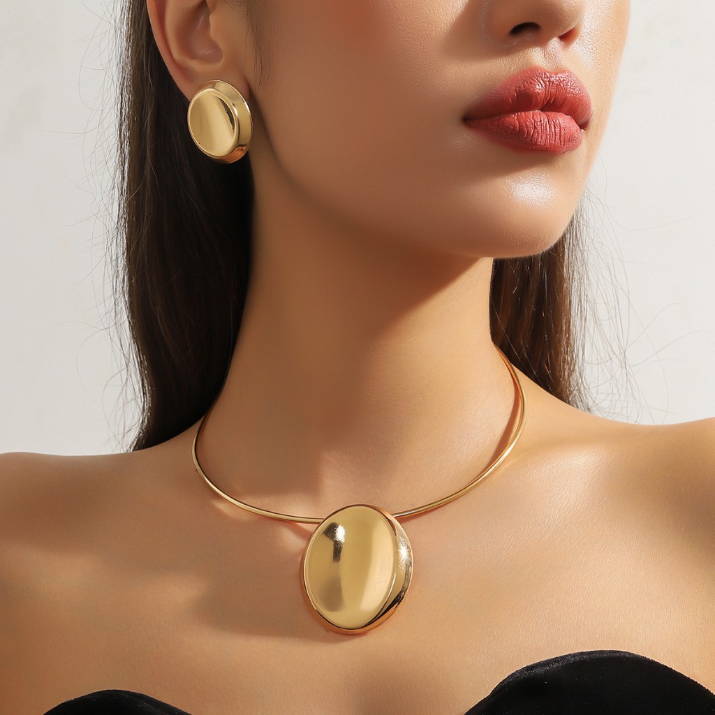 KIT 2 Colar Gargantilha e Brincos Elíptico Liso Banhada a Prata 925 ou Ouro 18K em Oferta na Shopee