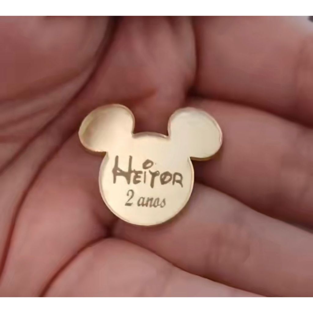 Tag Personalizada  – Acrílico Dourado mickey e minnie em Oferta na Shopee