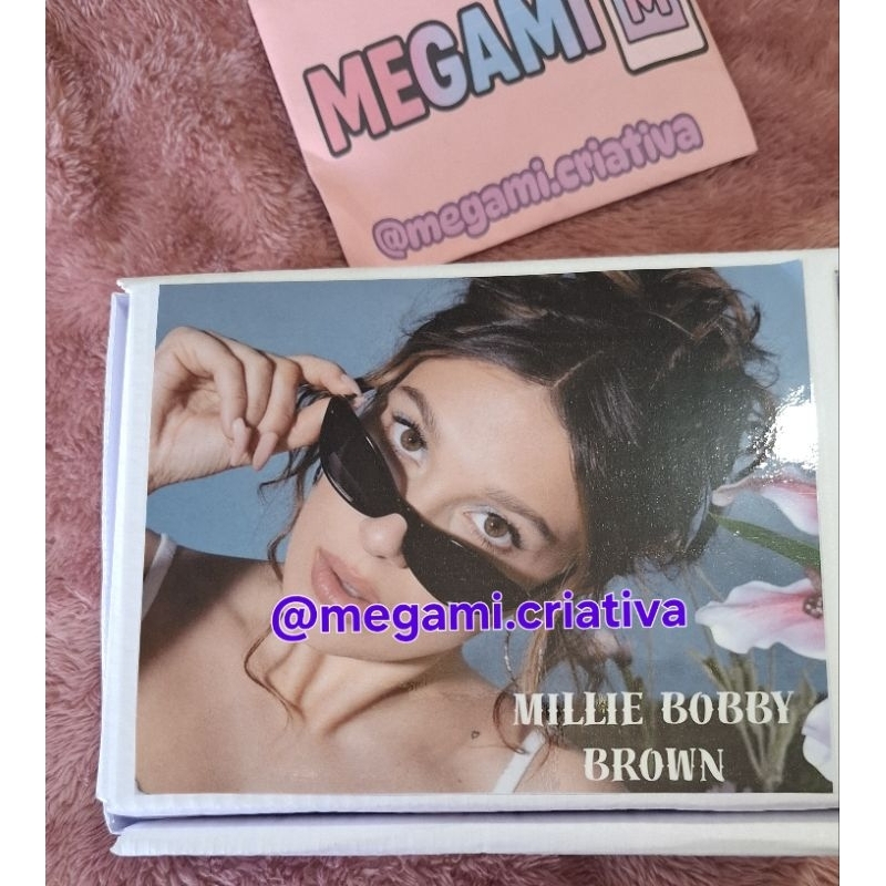 Kit fã Millie Bobby Brown em Oferta na Shopee