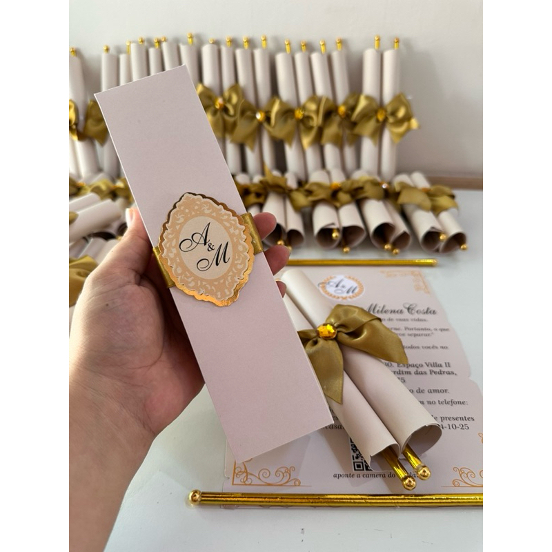 Convites pergaminhos com caixa para aniversário 15 anos/ 1 aninho/ festa realeza/ convite personalizado