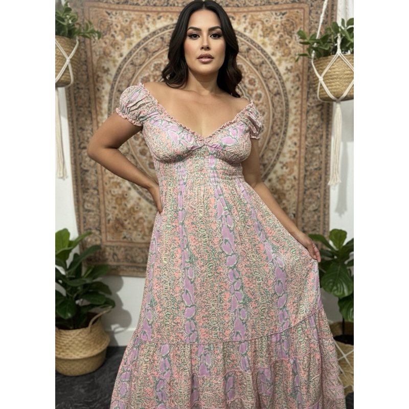 Vestido Longo / Moda Hippie / Vestido Ciganinha / Vestido Boho Chic / Estilo Vitage / Moda Verão / Vestido Indiano