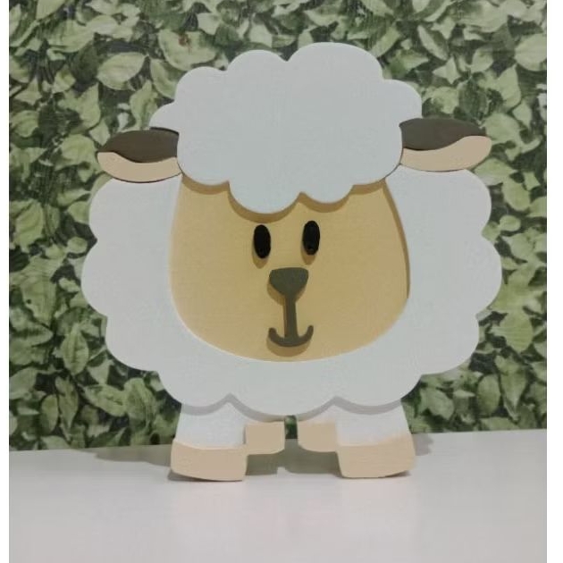 Ovelha ou Trator em MDF Decoração Fazendinha Adorno Quarto Enfeite