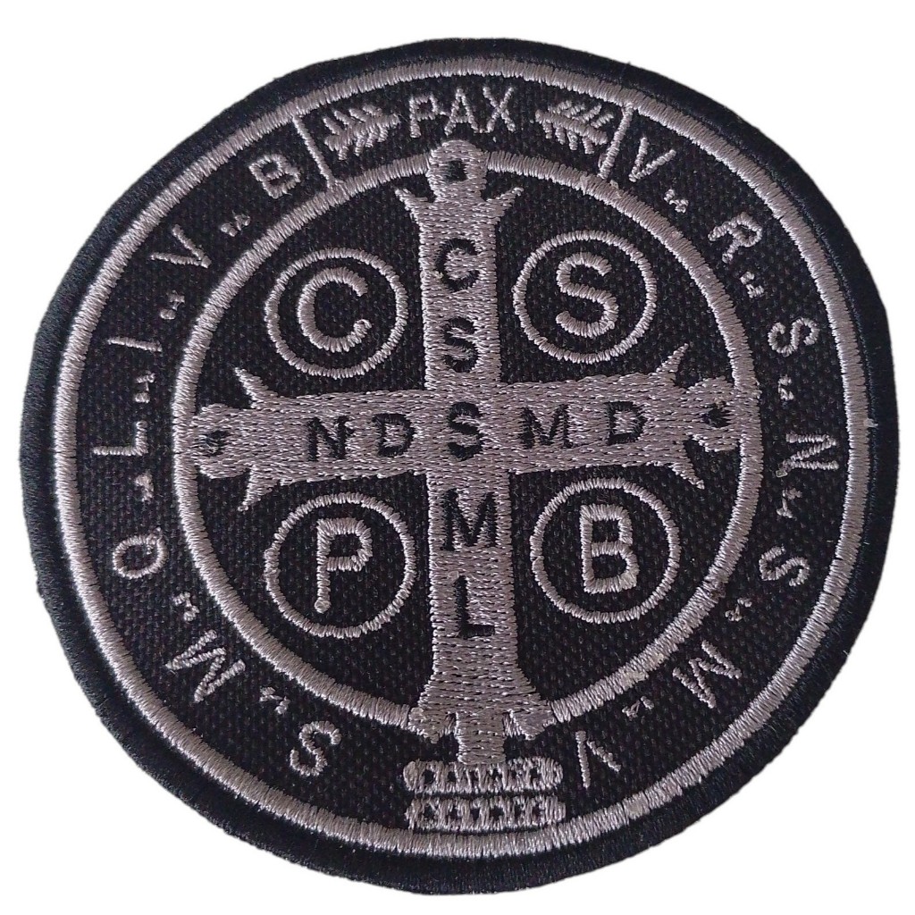Patch bordado termocolante da Medalha de São Bento. Tamanho 8 cm