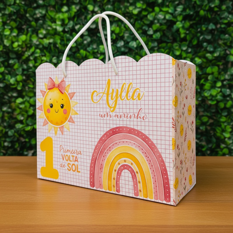 Sacolinha Personalizada Primeira volta ao Sol menina para Aniversário • Lembrancinha Festa Infantil