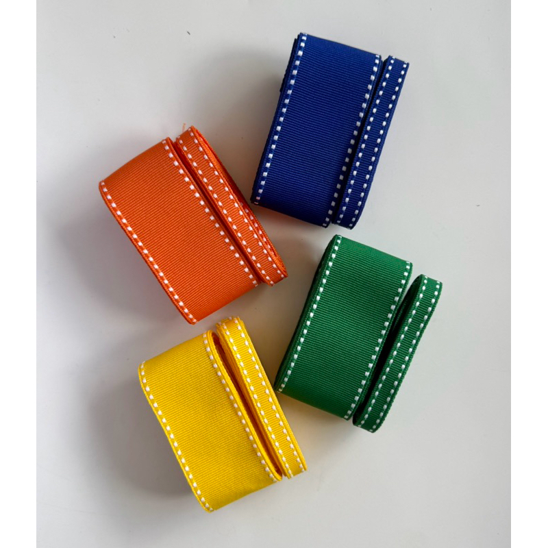 Fita pespontada (fita para laço com pesponto branco) n2 e n9 (2metros cada tamanho)