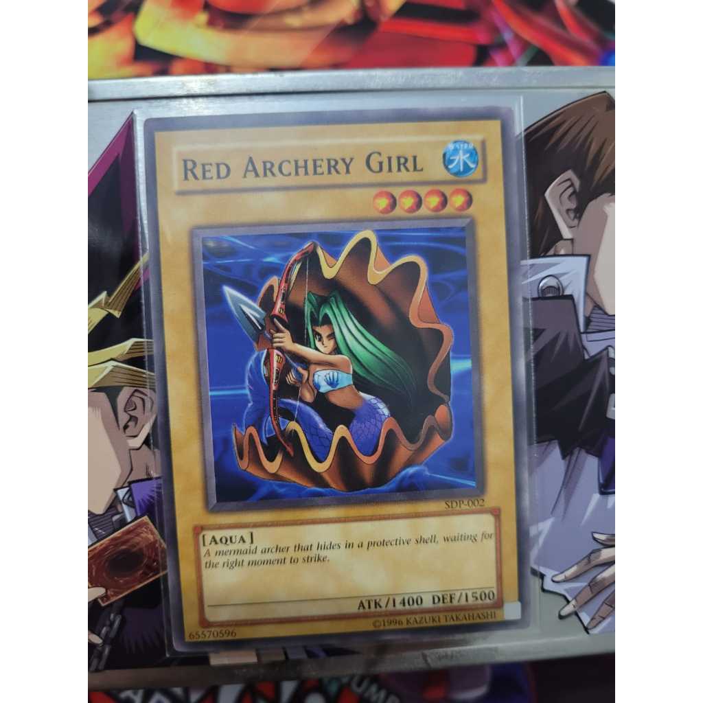 Red Archery Girl - Garota Arqueira Vermelha - Raridade COMUM - Yugioh Original Konami.