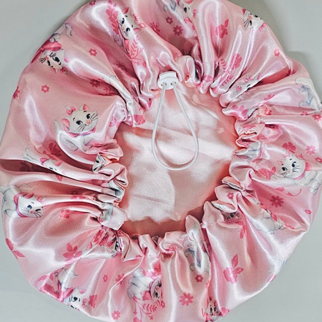 Touca de Cetim Gloss Gatinha Marie EXCLUSIVA Dupla face Ajustável toca Protetor de Cabelo ki