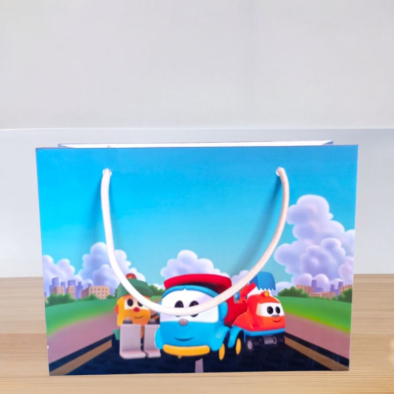 Sacolinha Personalizada Do Léo Caminhão Para Lembrancinhas De Aniversário