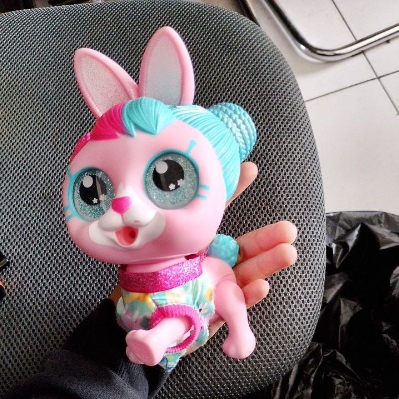 Boneca diver surprise my pet coelhinha divertoys.