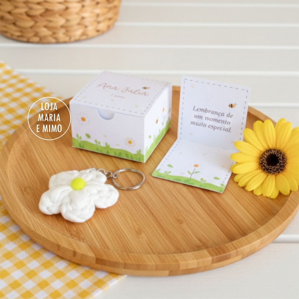 Kit Lembrancinha de Aniversário, Chaveiro Flor Margarida e Caixinha e cartão de mensagem