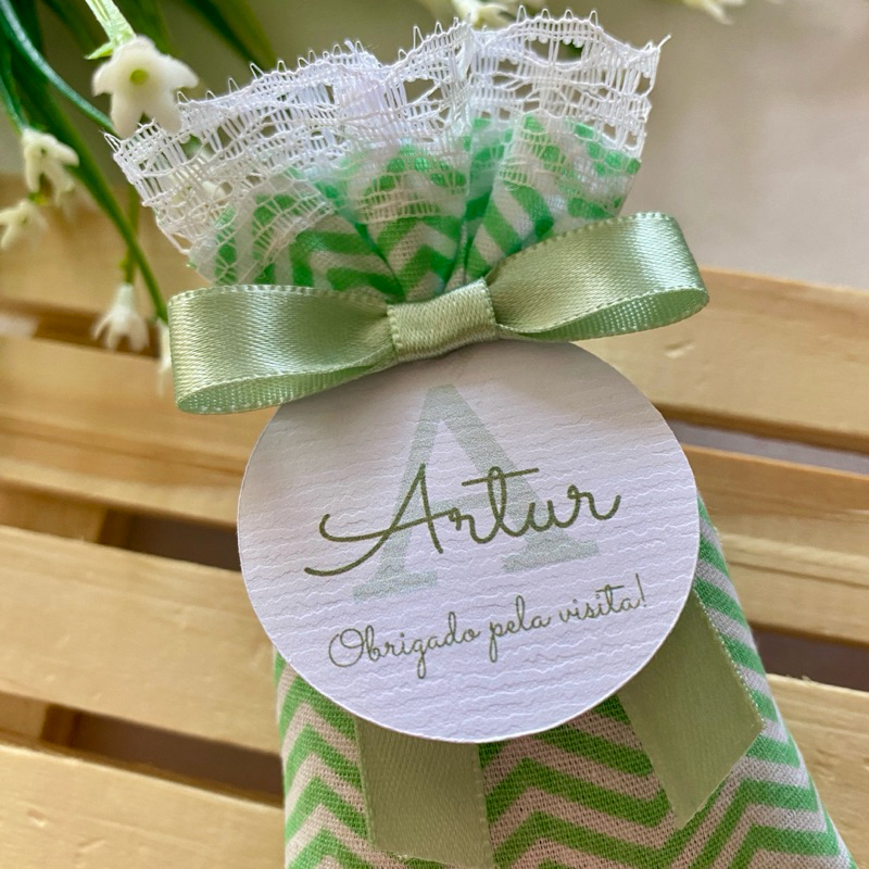 Kit Lembrancinha Personalizada Sachê Perfumado Premium com Nome | Maternidade Chá de Bebê Revelação Batizado | Delicado