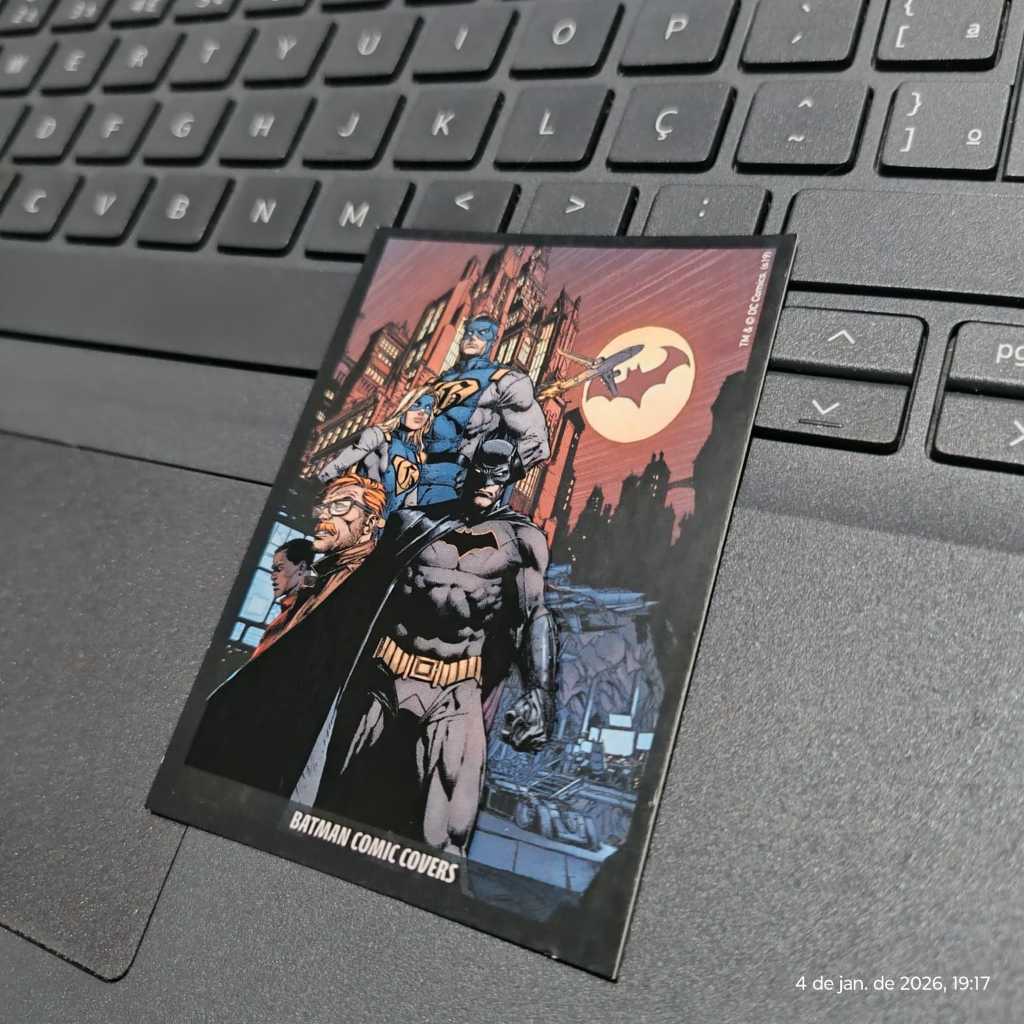 Coleção Cards Panini. Card C17 do álbum Batman Anniversary. Ano 2019